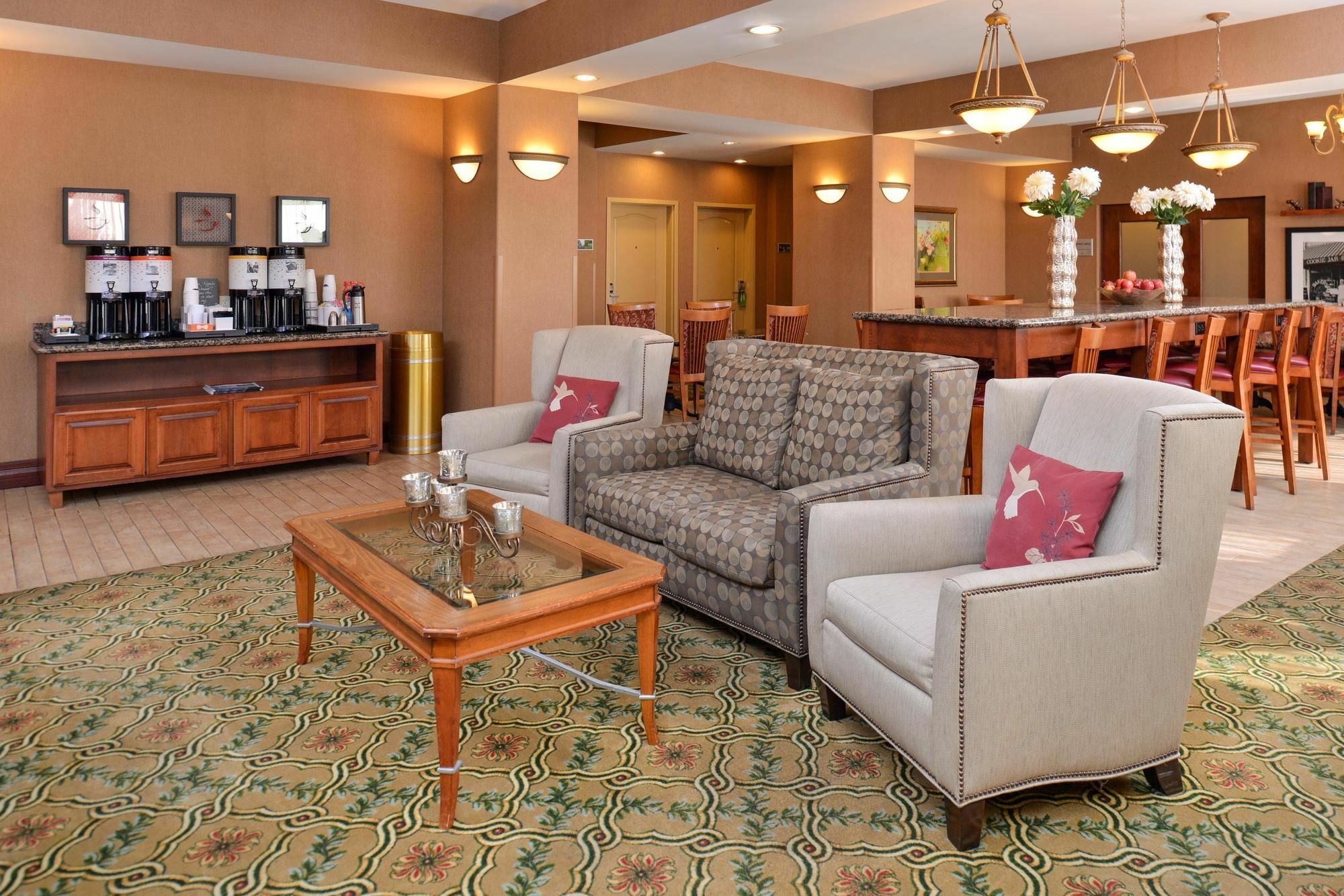 Hampton Inn Kansas City Northeast Exterior foto